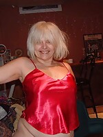 mature pantyhose videos feet